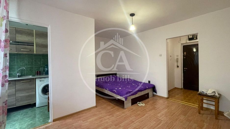 Garsoniera de vanzare in zona Rogerius, Oradea - Poză 1