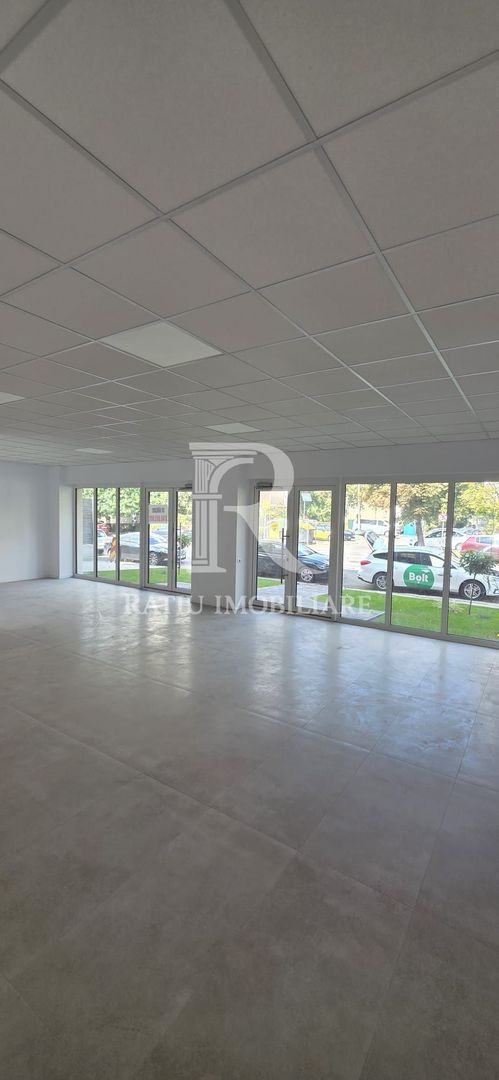 Spatiu Comercial | Boc Privat | Parter | 84 mp | Parcare | Oradea - Poză 1