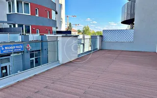 Apartament cu 3 camere de inchiriat in cartierul Luceafarul, Oradea - Poză 13