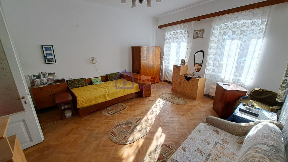 Casa cu 2 camere si pivnita mare, zona Ultracentrala - Poză 9