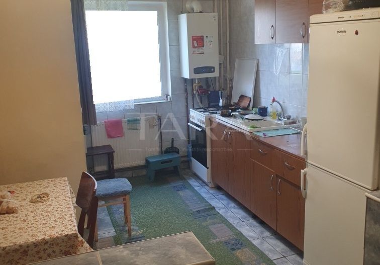 Apartament cu 3 camere decomandat, aproape de Piața Ion Meșter - Poză 1