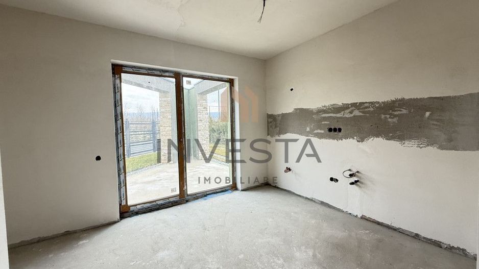 Duplex, pe o strada retrasa, zona Iulius Mall si Baza Sportiva ! - Poză 2