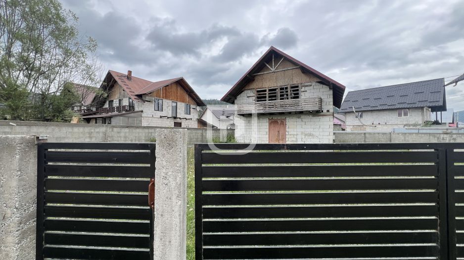 Casa in constructie + teren 500 mp – Gura Humorului - Poză 2