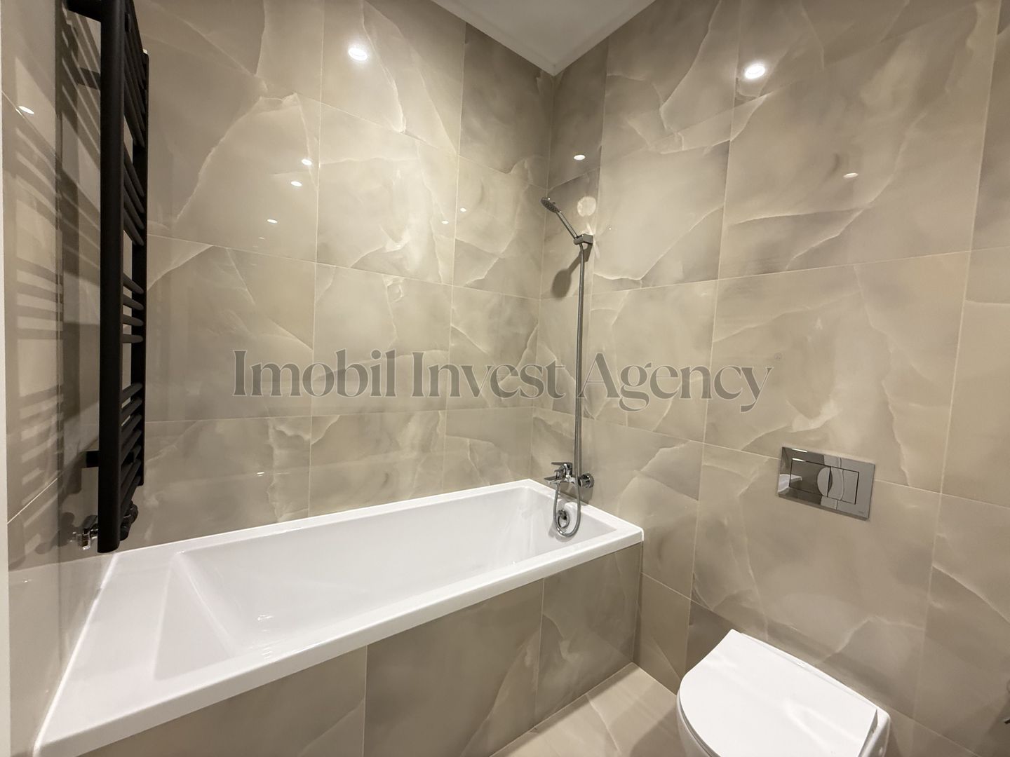 Apartament 3 camere mobilat in One Verdi Park cu loc de parcare - Poză 12