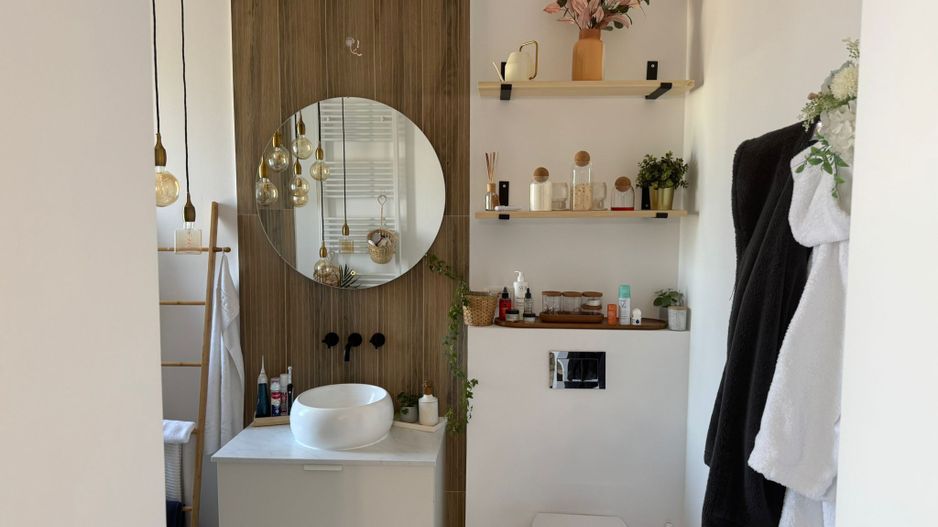 CASA INDIVIDUALA LANGA PADURE | MOBILATA SI UTILATA - Poză 25