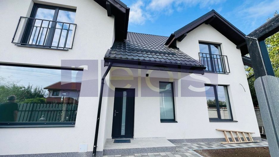 VILA DE VANZARE CORBEANCA 445MP 5 CAMERE - Poză 1