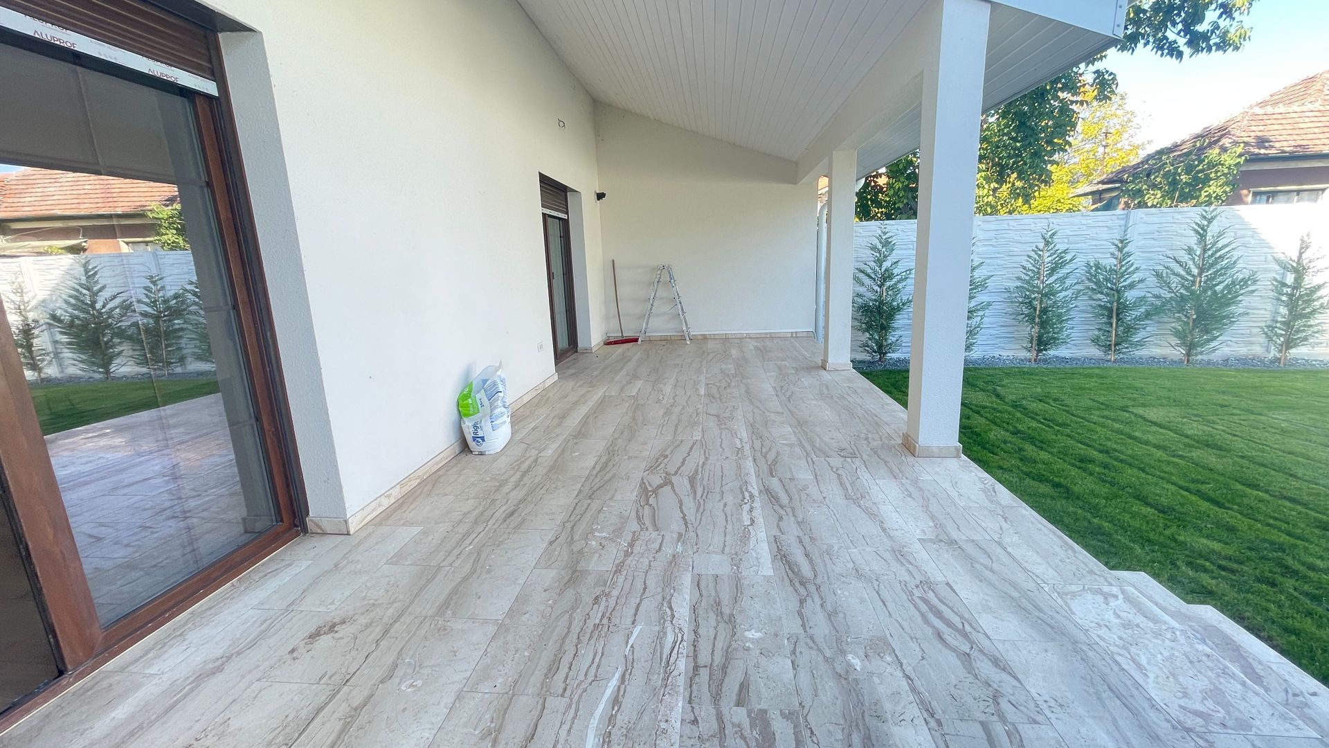 Duplex frumos si finisat modern in zona Mehala - Poză 1