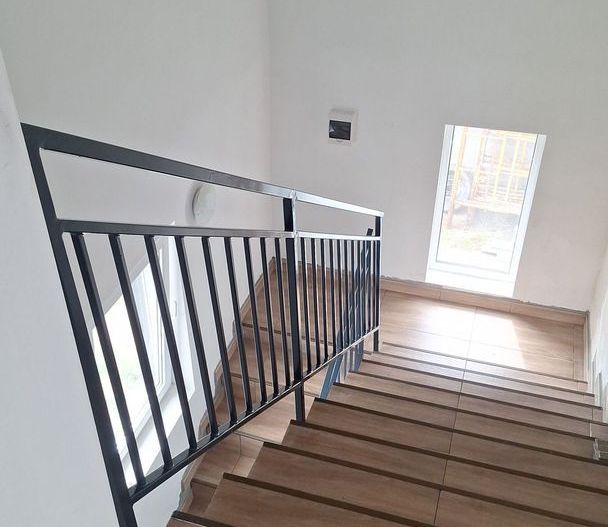 NEKSUS IMOBILIARE | VILĂ P+M CU 5 CAMERE, TERASĂ ȘI CURTE – MICEȘTI - Poză 6