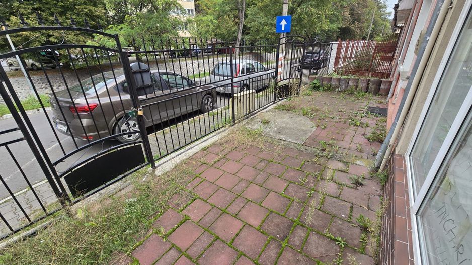 Spatii comerciale in Zona Dacia cu supafata de 40-30-20 mp - Poză 6