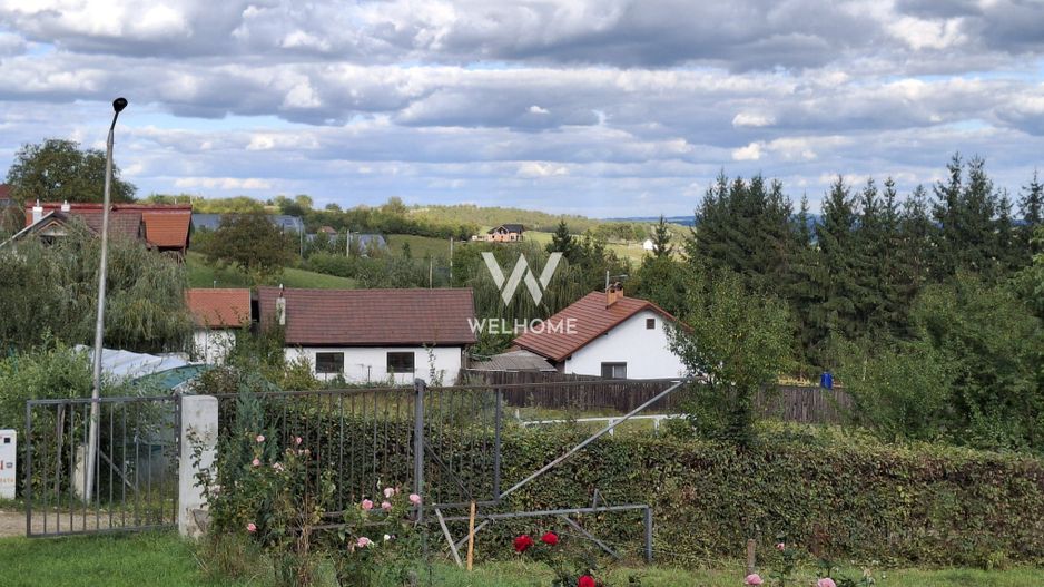 Casa de vanzare cu teren generos in Tocile, Sibiu - Poză 17