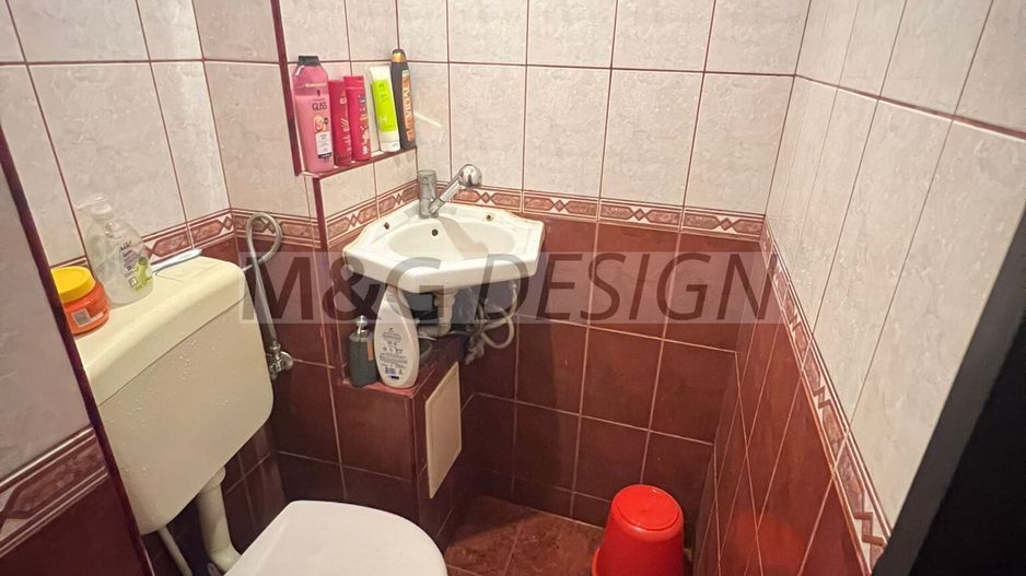 Apartament 1 camera decomandat– Zona Blascovici, etaj 3 - Poză 3