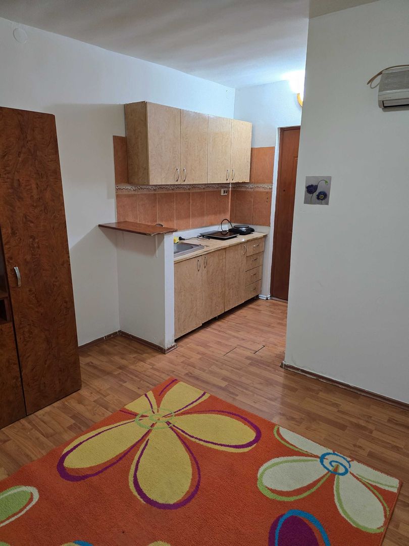 BRASADAS vinde garsoniera in Micro 16 la etajul 4/4. - Poză 3