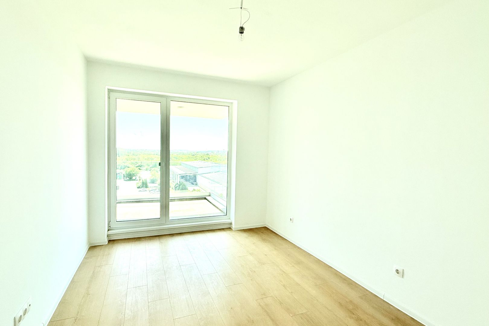 Apartament 2 camere spatios, 54 mp + balcon 6.5 mp | Sector 1 - Poză 3