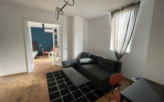 Etaj integral de vanzare in inima Capitalei 5m de la metrou - Poză 1