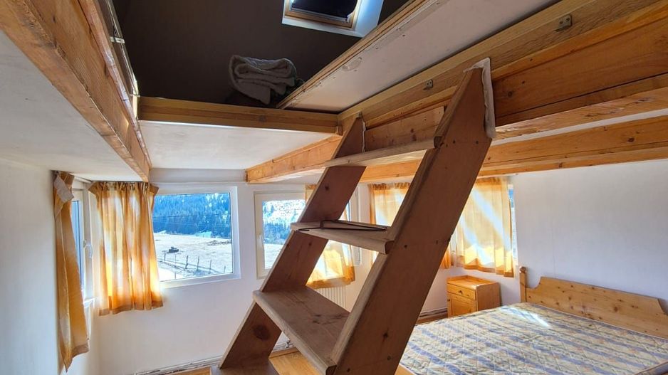 Exclusivitate - casa rustica, priveliste deosebita, 45 km de Brasov - Poză 9