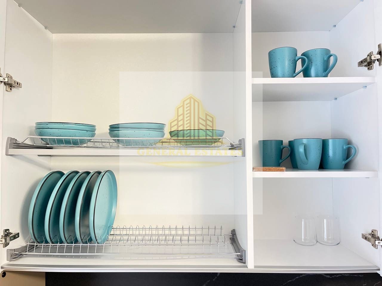 Casă cu design modern & suflet autentic – 200 m² de confort și rafinam - Poză 13