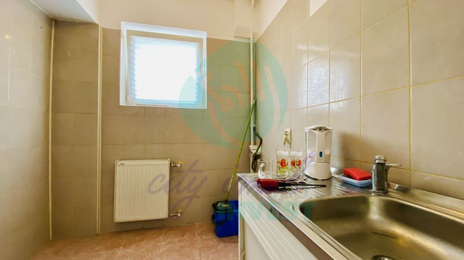 Apartament cu 3 camere complet mobilat si utilat - Poză 10