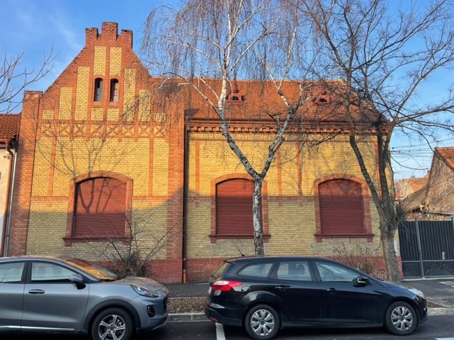 Casa, I.C. Bratianu - 800 mp teren. 379.000 E. Comision 0. - Poză 1