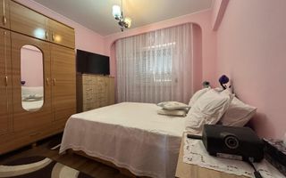 Apartament 3 camere de vânzare – Onești - Poză 4