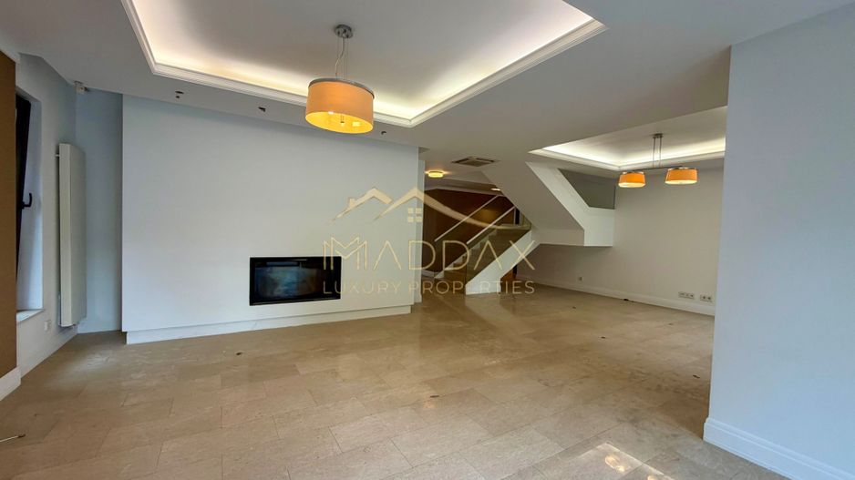 Vila cu 9 camere *900 teren* & piscina privata // Pipera - Poză 4