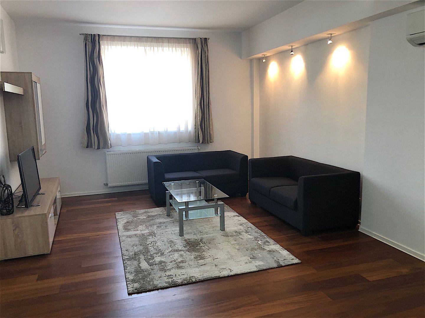 Apartament cu 2 camere -Dumbravita - Poză 13