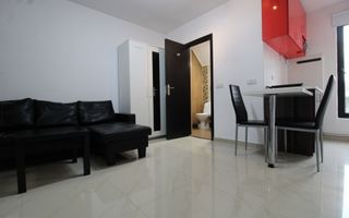 1 camera, loc de parcare,in spate la City of MARA - Poză 1