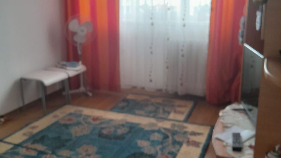 Apartament 4 camere terasa refacuta Ale Pascani, Parcul Drumul Taberei - Poză 3