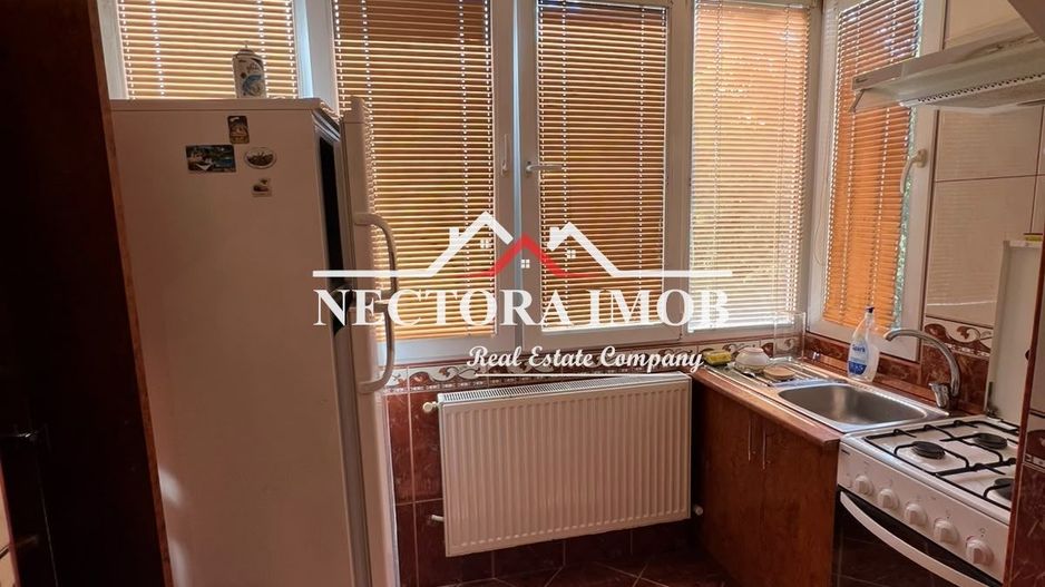 NECTORA IMOB-Apartament 3 camere, Zona Decebal, 68 mp, Et.3, Parcare - Poză 6