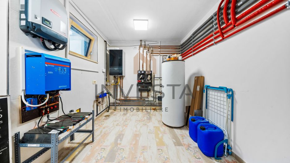 Vila exclusivista cu design elegant si eficienta energetica, Faget - Poză 12