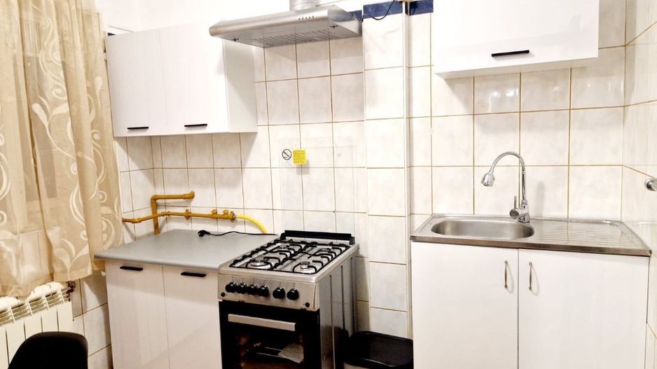 AP. 2 CAMERE 1 MAI, CENTRALA TERMICA, METROU 5 MINUTE, RENOVAT - Poză 5