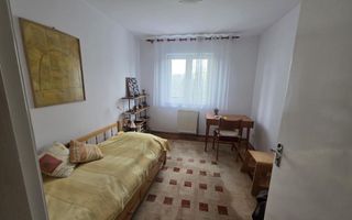 Apartament spațios de vânzare, 80 mp, zona Mănăştur. - Poză 3