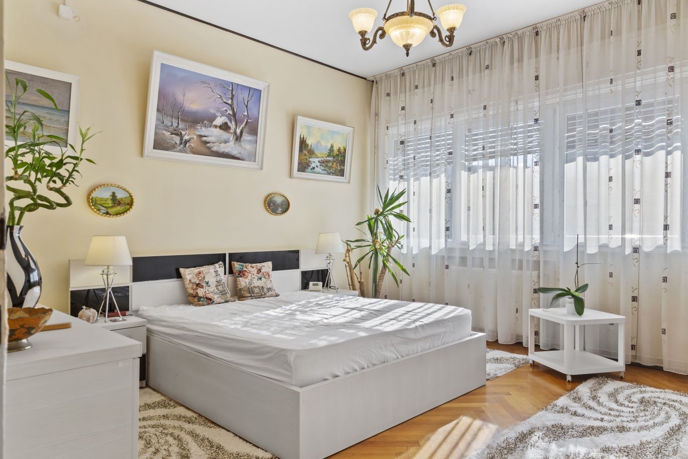 Vând apartament lux - Poză 8