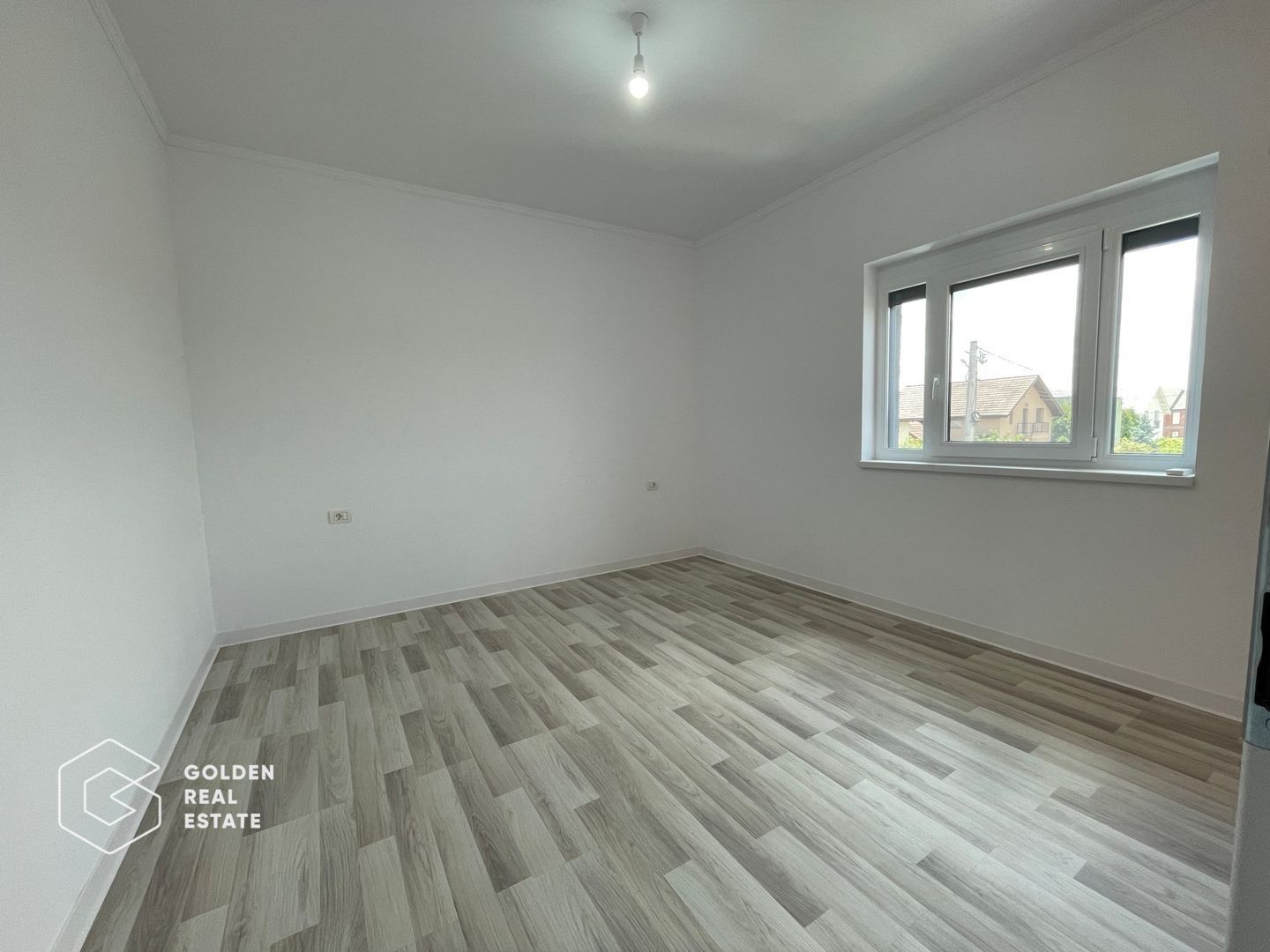 Duplex nou în Dumbrăvița 4 camere, zona centrala - Poză 7