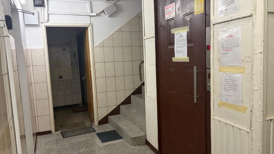 Apartament cu doua camere decomandat, strada Turda - Poză 12