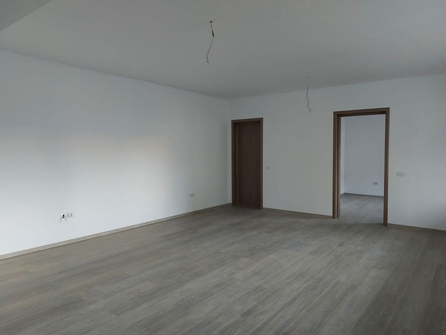 URGENT!, PRIMUL CHIRIAS, CONTORIZAT,FARA MENTENANTA ZERO, NEGOCIABIL - Poză 4