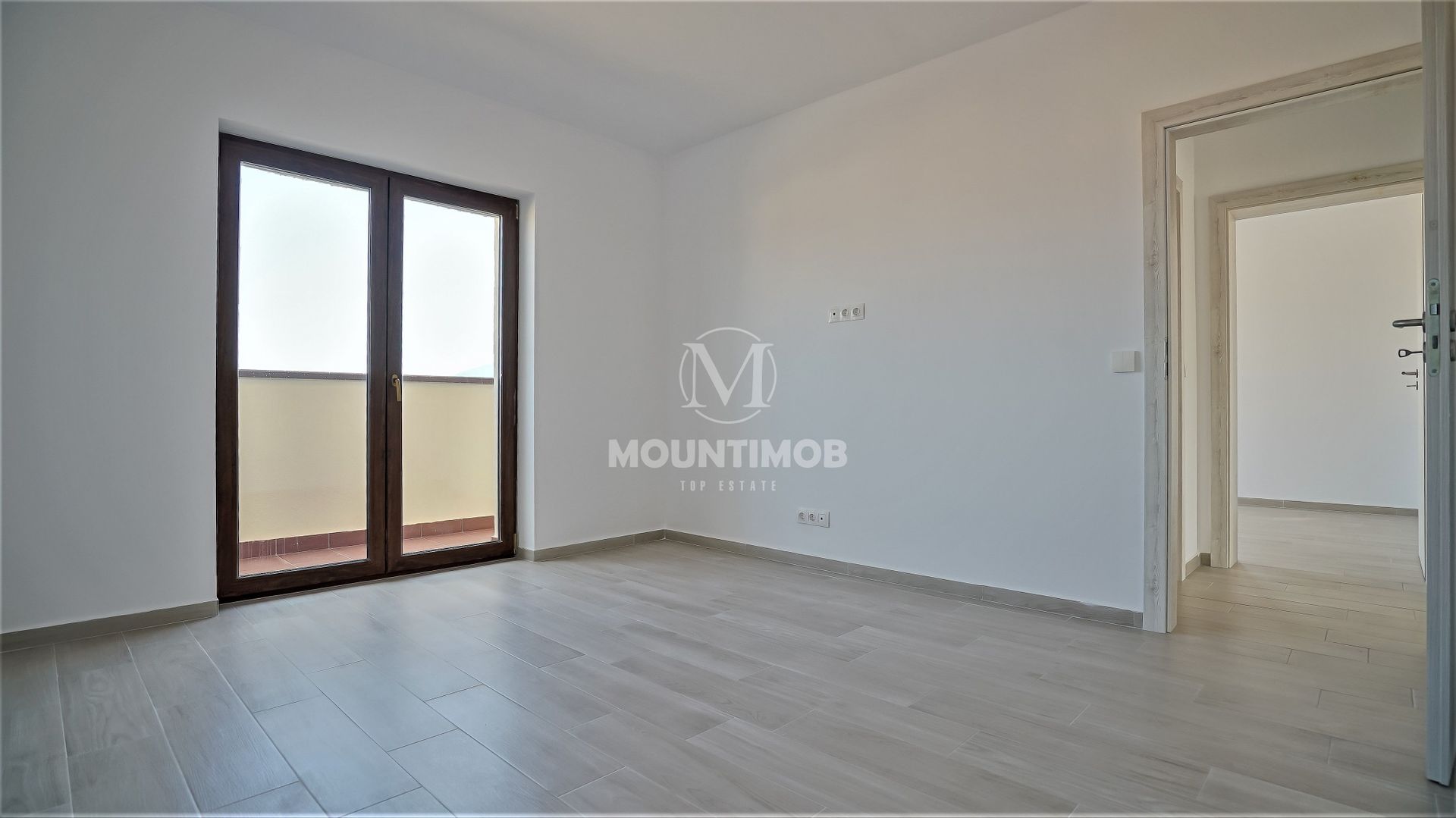 Apartament in Vila, 110 mp/utili si terasa 45 mp, Cristian/Brasov - Poză 3