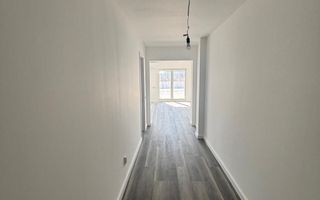 Penthouse spectaculos, finisaje premium, localizare excelentă. - Poză 5