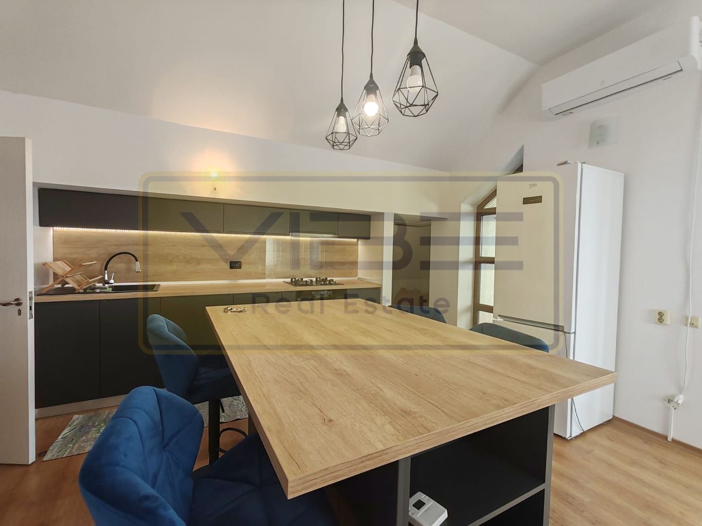 Apartament 5 camere la Vila- Moara De vant- 30min UMF - Curte/ Parcare - Poză 18