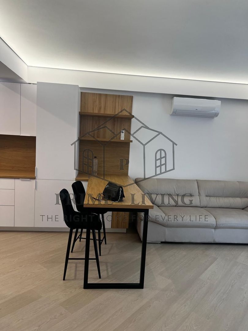 APARTAMENT COCHET CU VEDERE, DE 2 CAMERE LA VANZARE IN CORTINA NORD - Poză 2