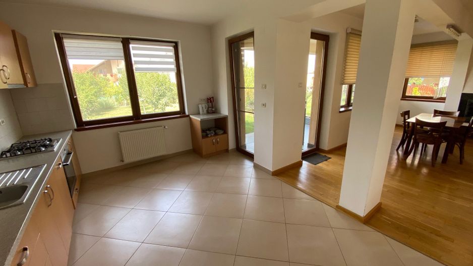 Vilă  inchiriere zona Aradului aproape de British School - Poză 21