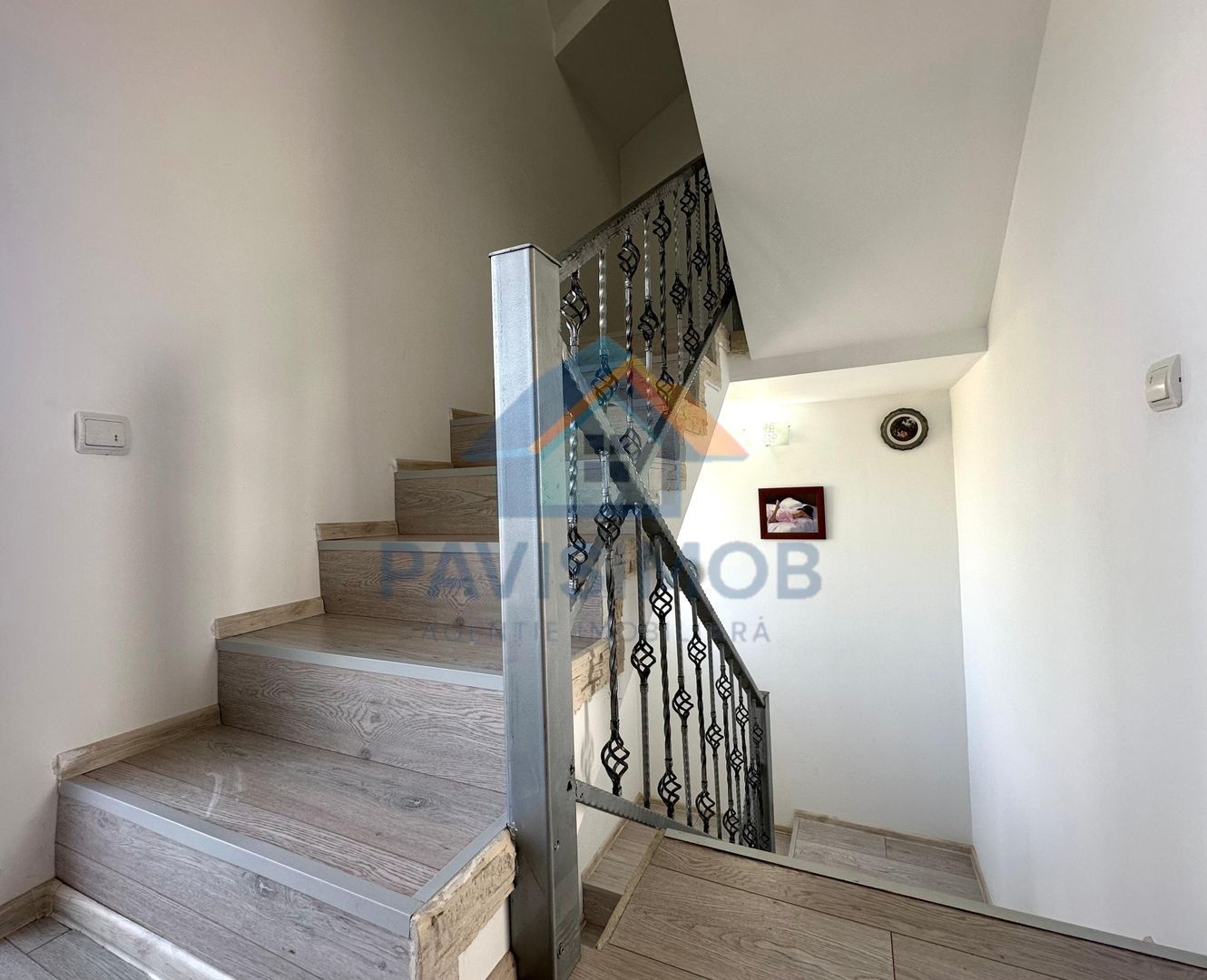 Casă de închiriat Sânpetru – curte + parcare - Poză 10