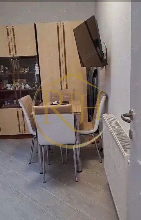 Oferim spre vanzare apartament cu 1 camera in zona iosefin! - Poză 1