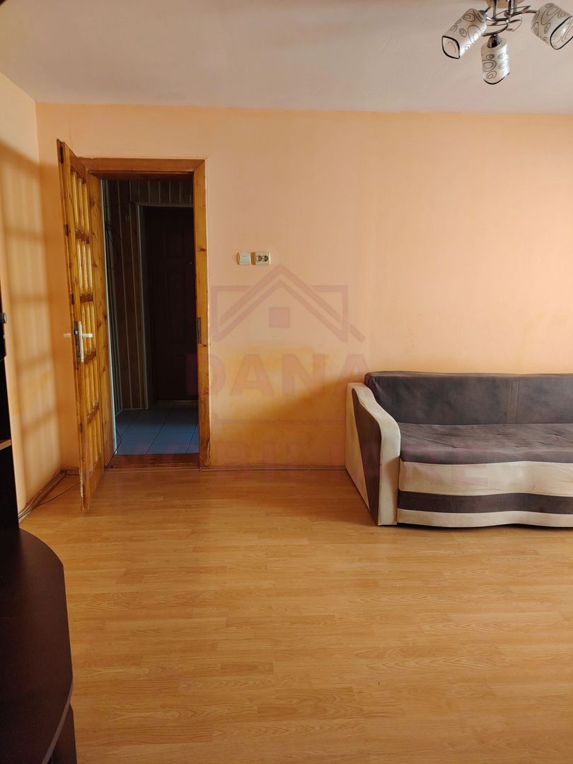 APARTAMENT 2 CAMERE\  42 MP SUPRAFAȚĂ UTILĂ\OȚELLU-ROȘU\ZONĂ CENTRALĂ - Poză 2