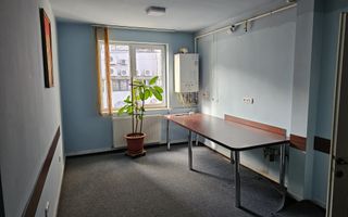 Spațiu birouri 118 mp, centru – 2 accese - Poză 1