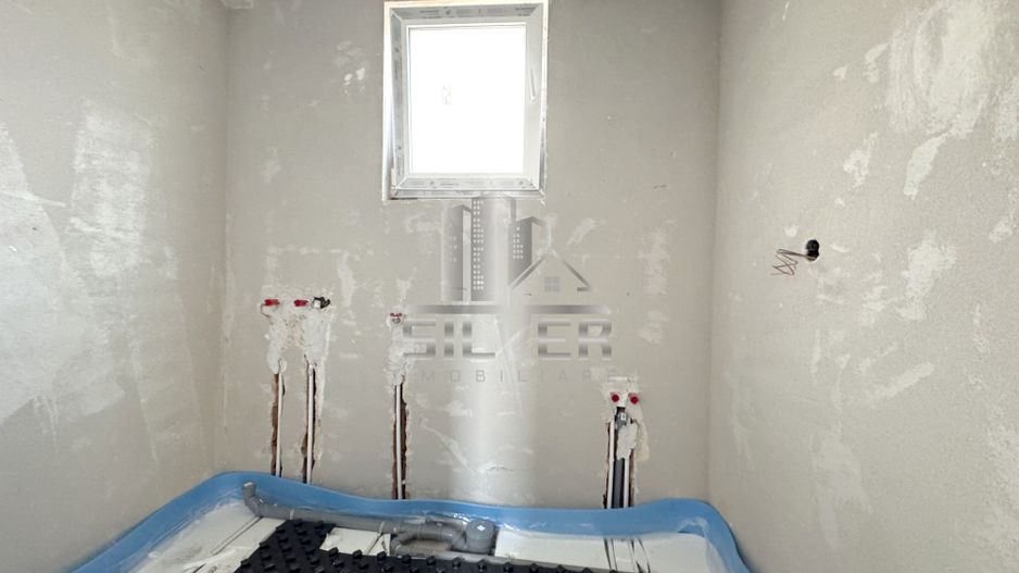 Casa alipita prin garaj/Teren 417 mp/CF. - Poză 12