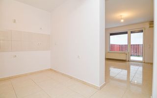 Casă înșiruită în prima parte a Florestiului, zona Stadion - Someșului - Poză 7