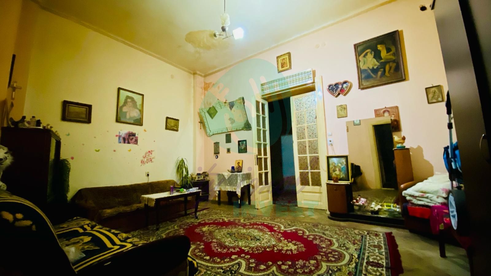Casa singura in curte - Poză 6