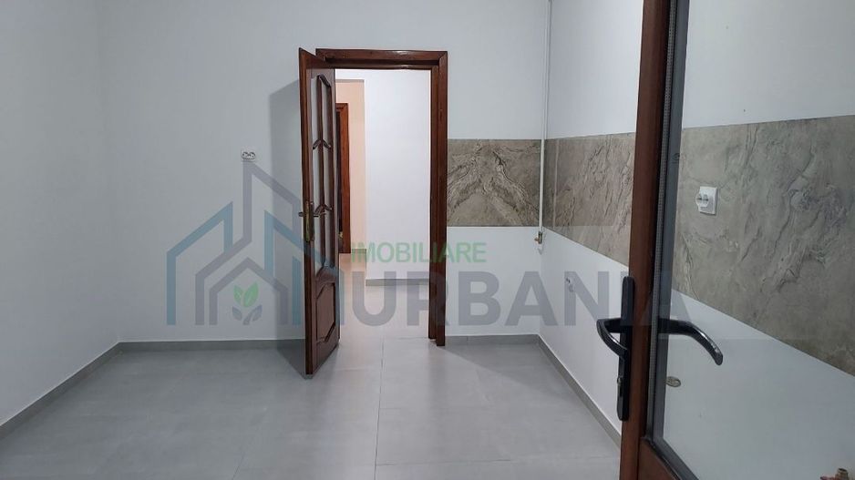 Apartament 3 camere, Păcurari, etaj 2/9, 83,92 mp, renovat, 156.000 Euro - Poză 2