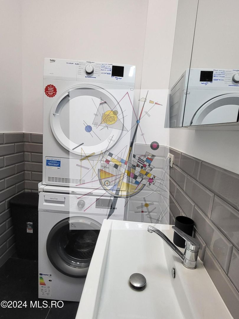 Apartament spatios cu 2 bai Mamaia Sat - Poză 1