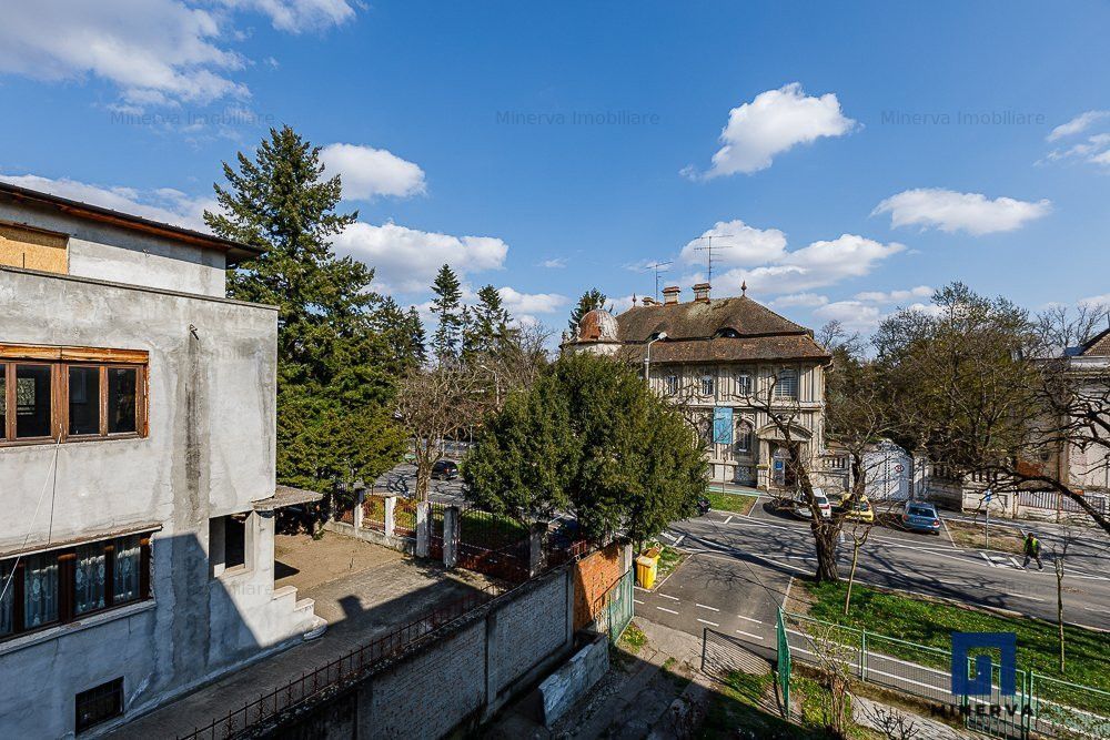 Bd CD LOGA Închiriere Apartament 2 camere decomandat, mobilat utilat, 340 euro - Poză 13